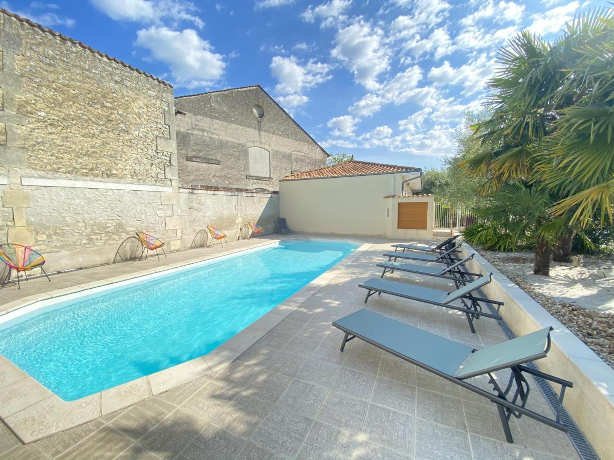 Logis Hotel L'Oliveraie Cognac Eksteriør billede