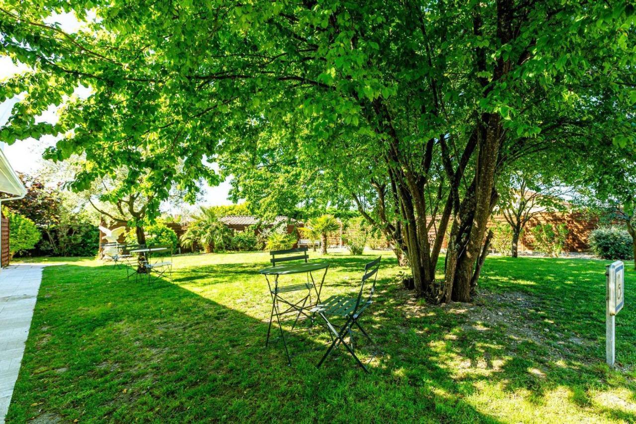 Logis Hotel L'Oliveraie Cognac Eksteriør billede