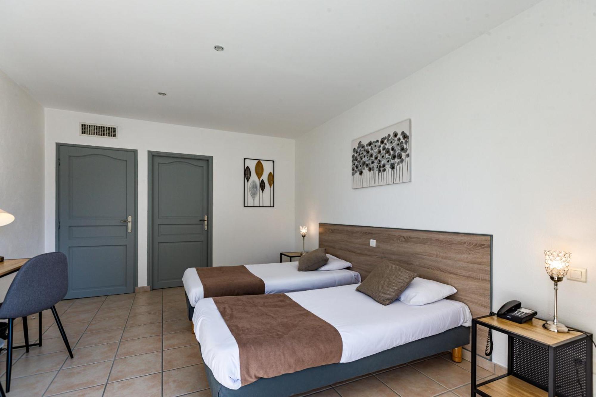Logis Hotel L'Oliveraie Cognac Eksteriør billede