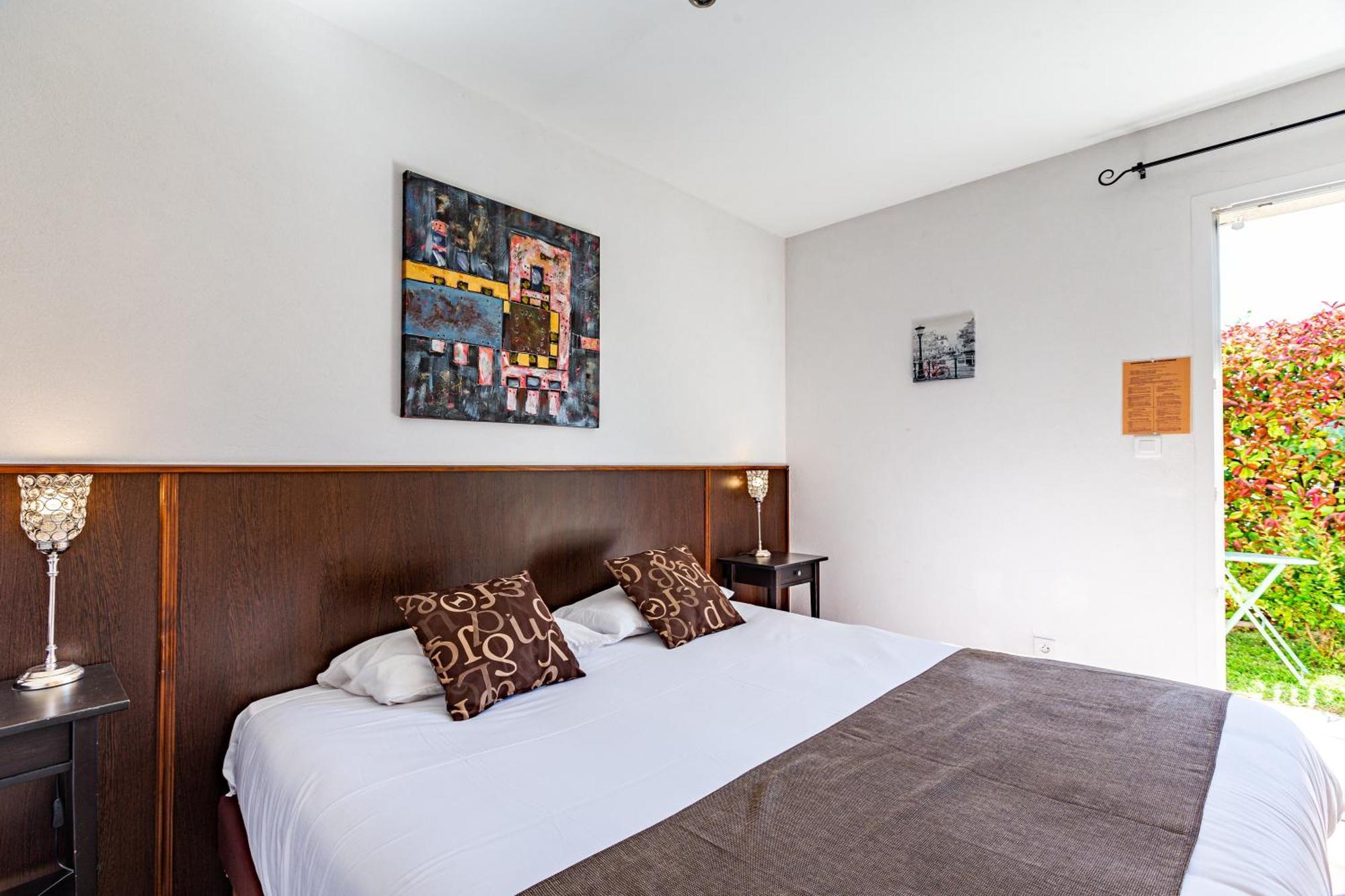 Logis Hotel L'Oliveraie Cognac Eksteriør billede