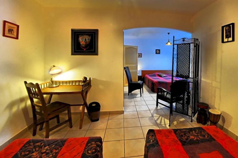 Logis Hotel L'Oliveraie Cognac Eksteriør billede