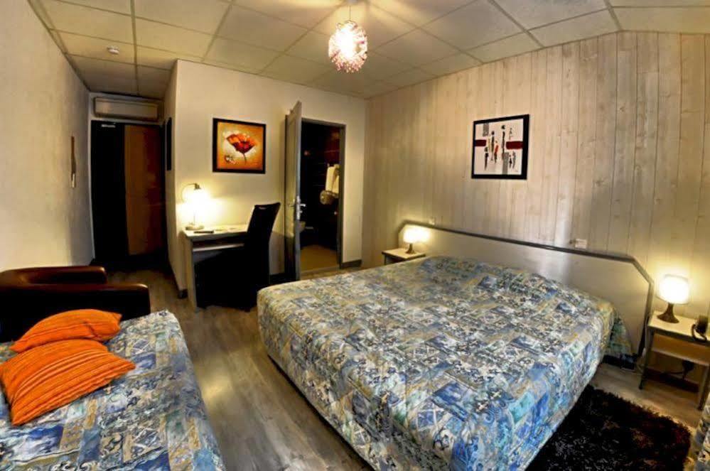 Logis Hotel L'Oliveraie Cognac Eksteriør billede