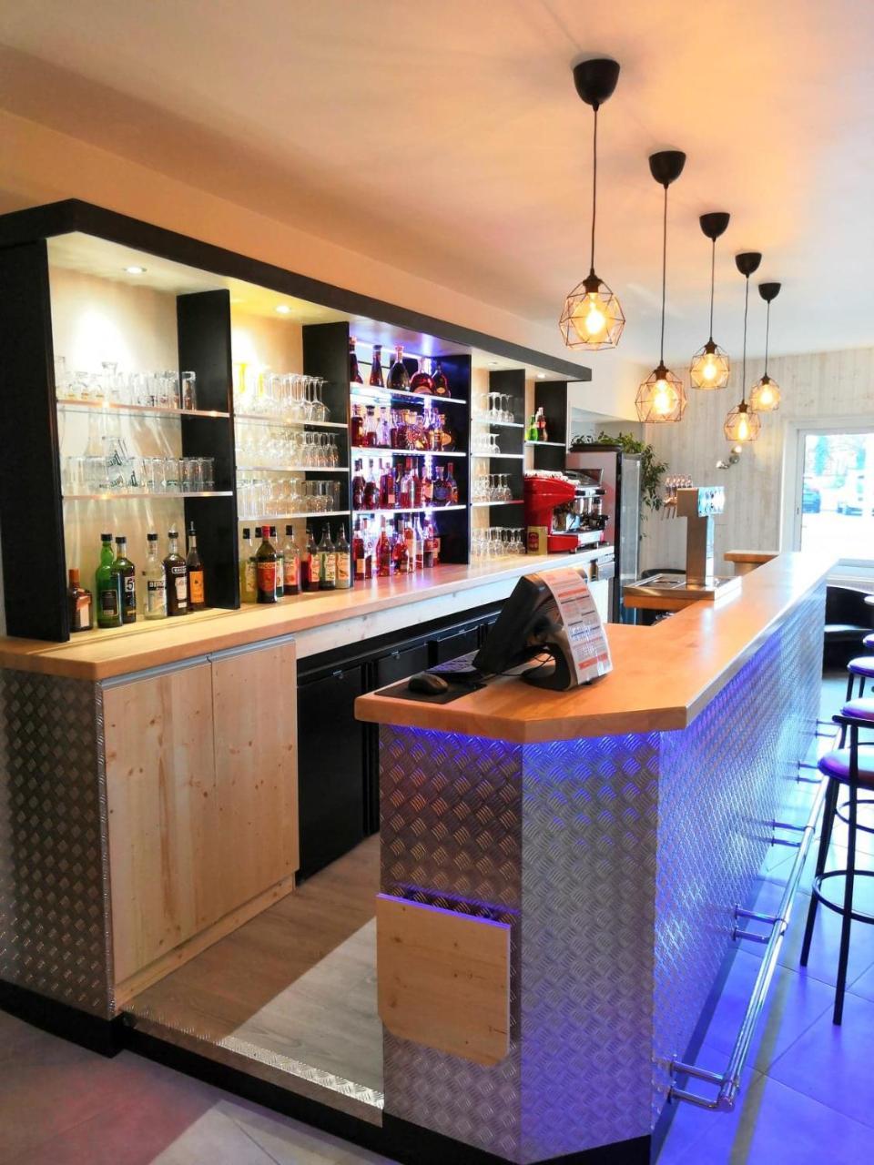 Logis Hotel L'Oliveraie Cognac Eksteriør billede